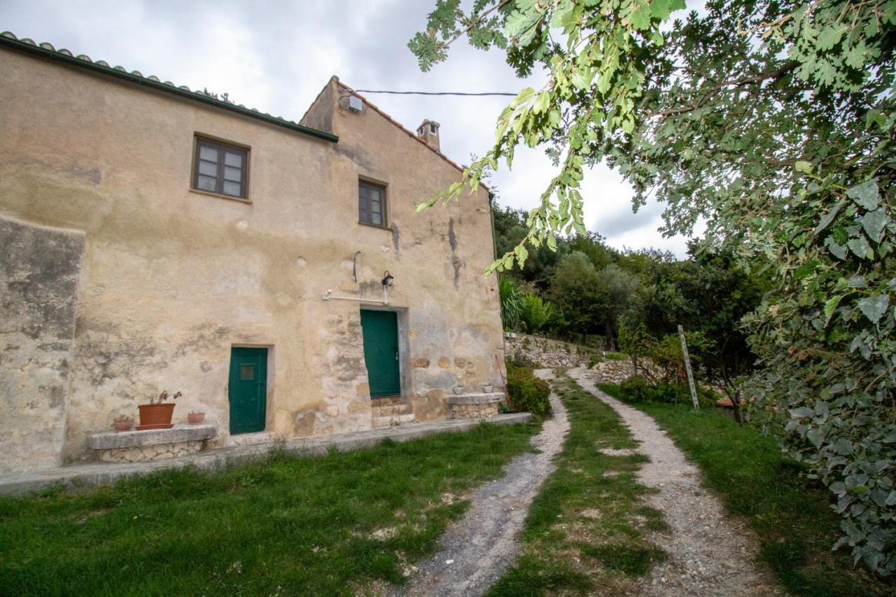 Casa Dei Templari Villa Finale Ligure Exterior photo